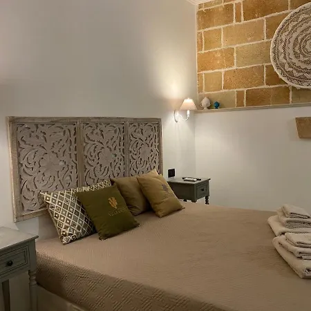 לינה וארוחת בוקר Gallo Torre Squillace